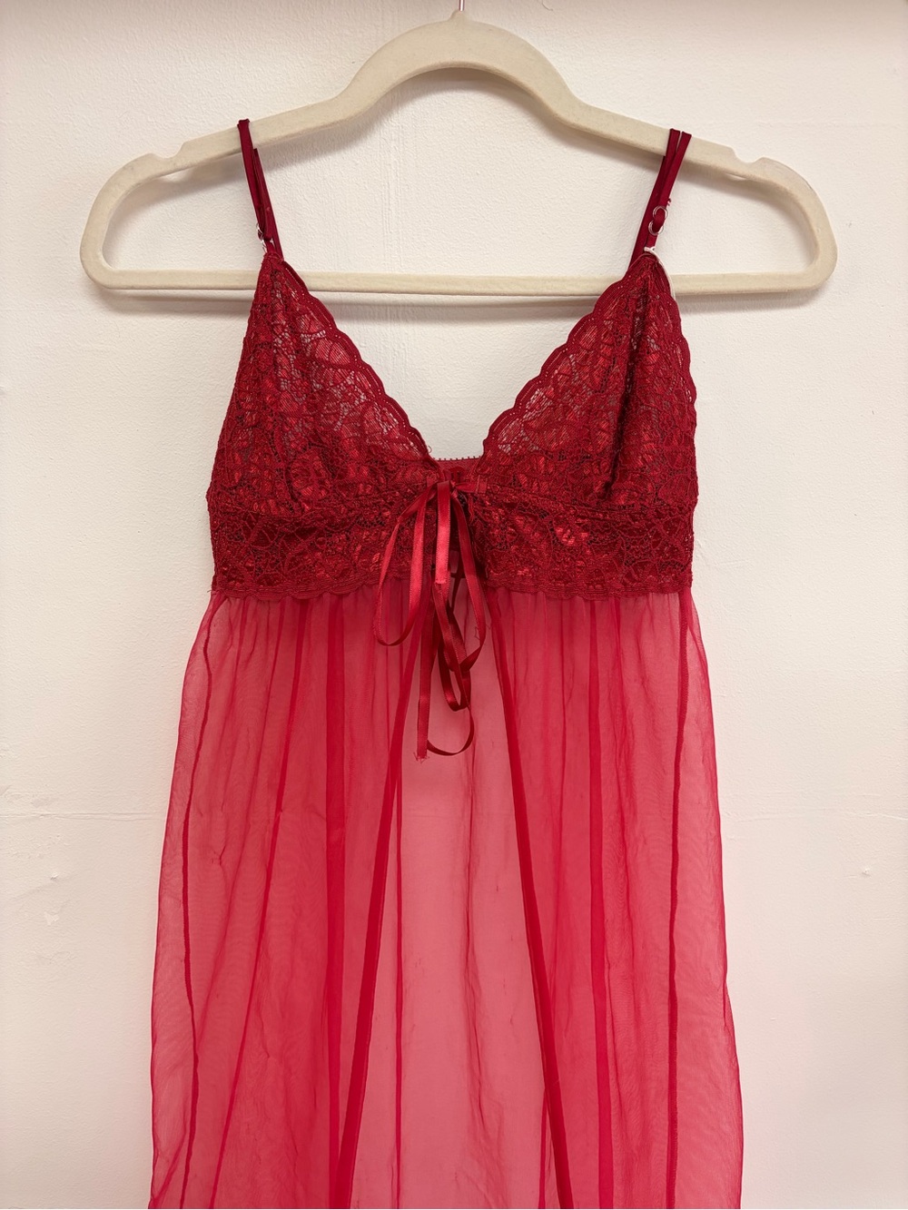 Vintage 1980’s pink lace & sheer tulle spaghetti strap nightgown duster